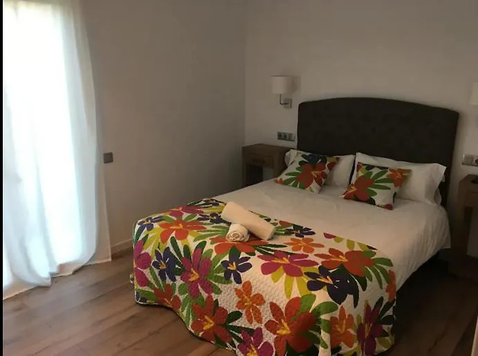 Autentic Barcelona Monumental Apartment