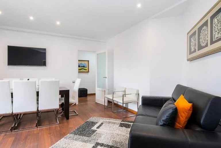 Autentic Barcelona Monumental Apartment 0*,