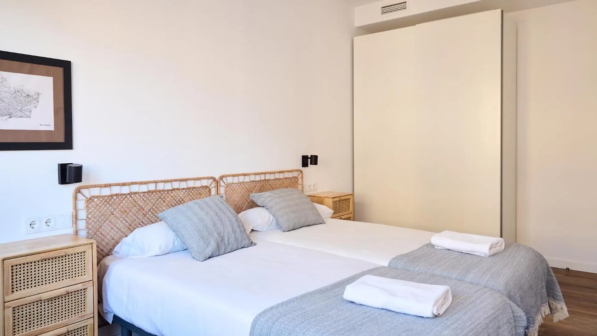 Autentic Barcelona Monumental Apartment