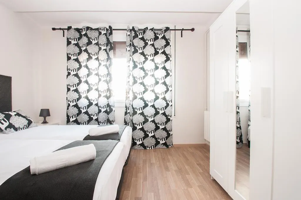 Autentic Barcelona Monumental Apartment
